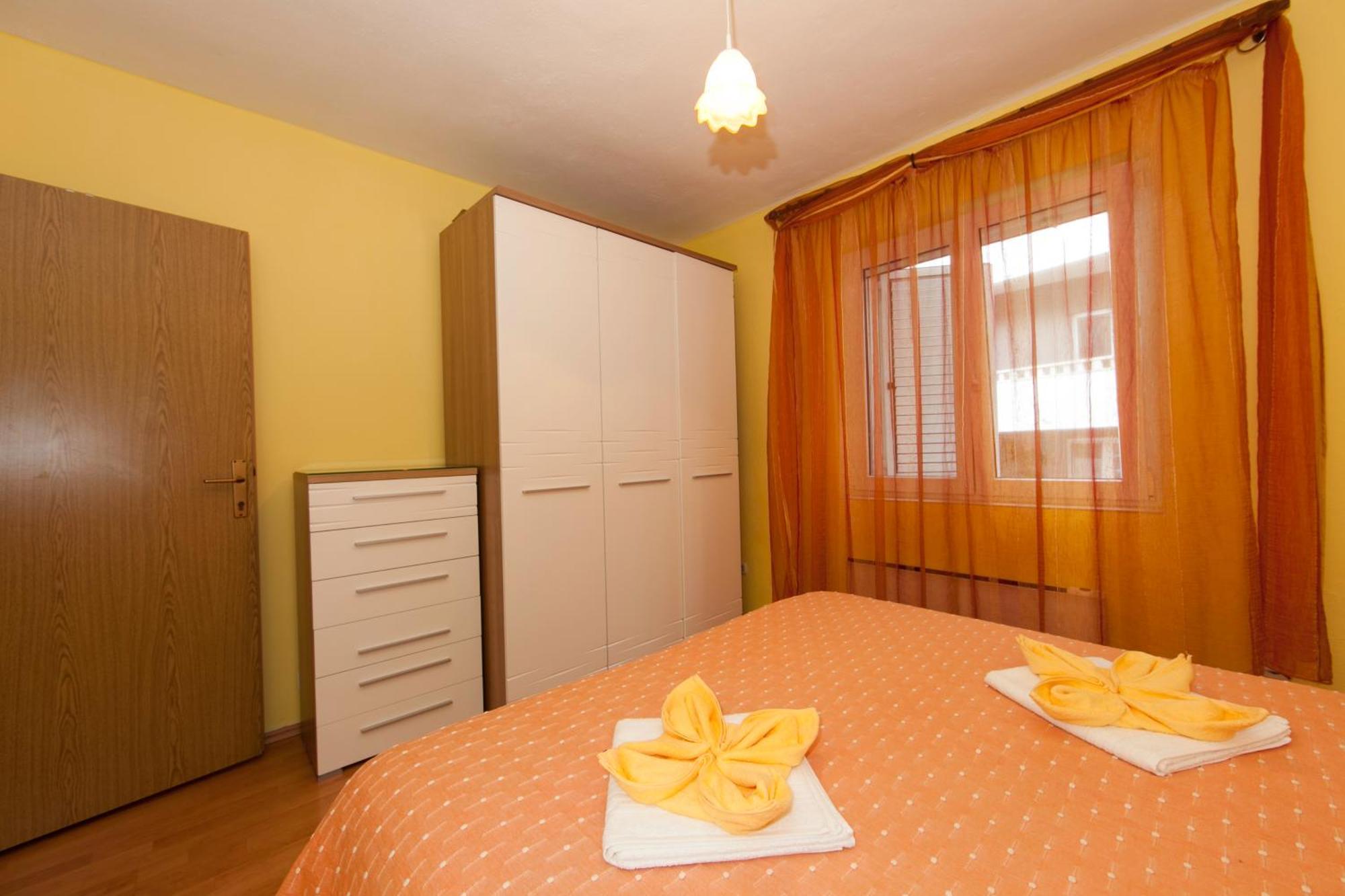Apartmani Darinka Башка-Вода Екстер'єр фото