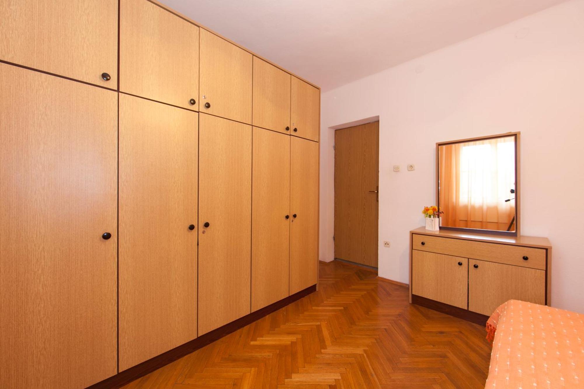 Apartmani Darinka Башка-Вода Екстер'єр фото