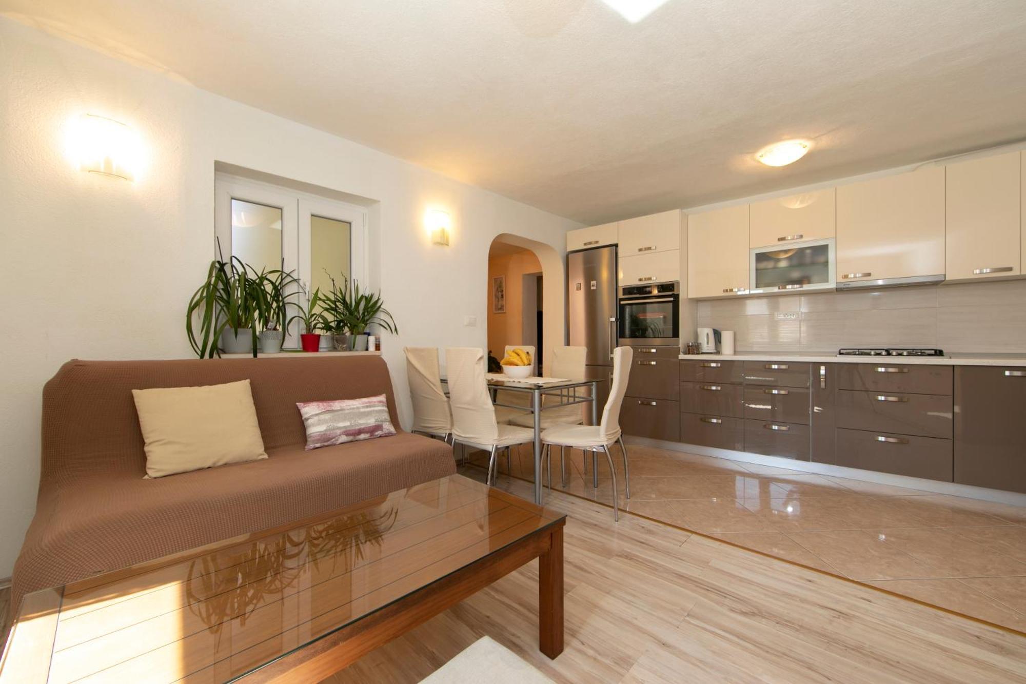 Apartmani Darinka Башка-Вода Екстер'єр фото