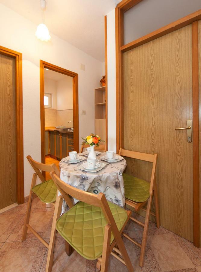 Apartmani Darinka Башка-Вода Екстер'єр фото