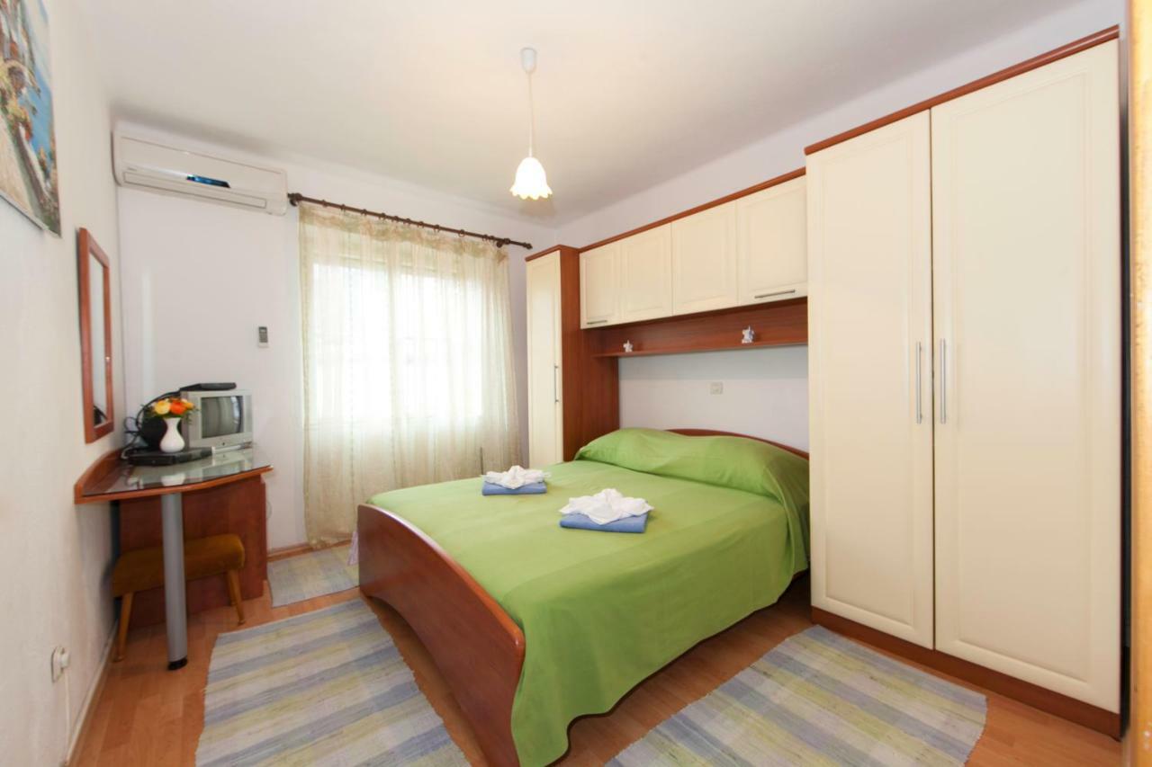 Apartmani Darinka Башка-Вода Екстер'єр фото