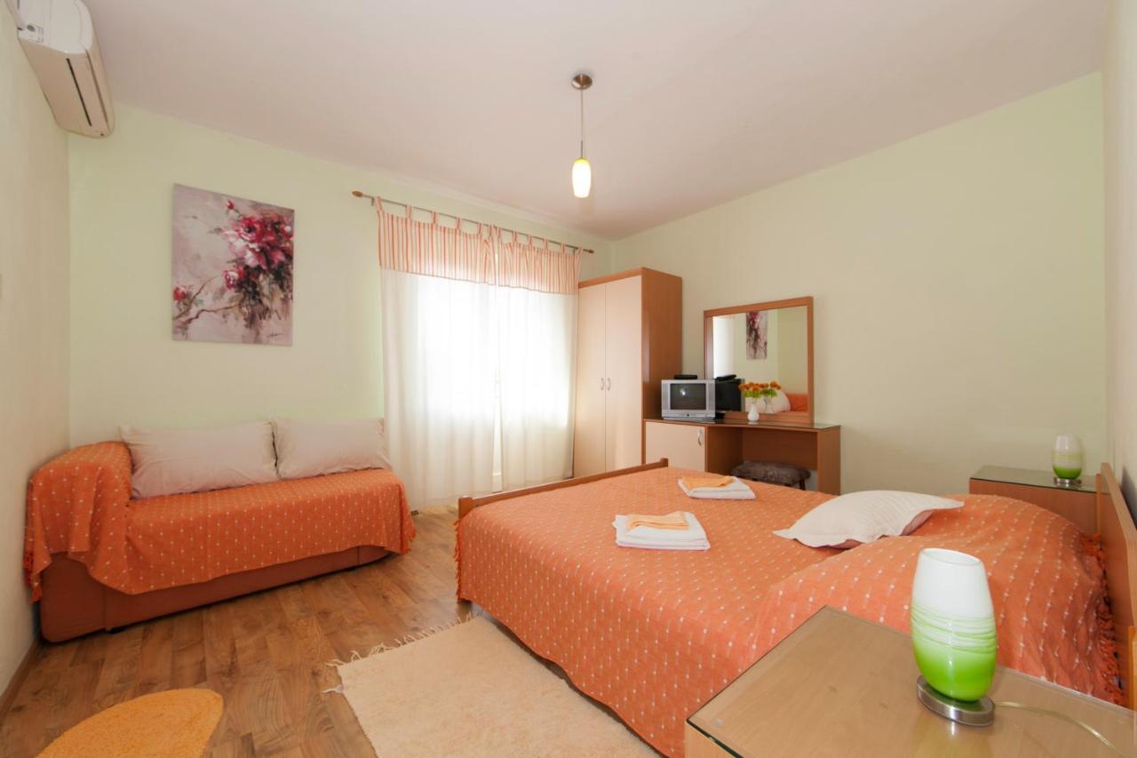 Apartmani Darinka Башка-Вода Екстер'єр фото